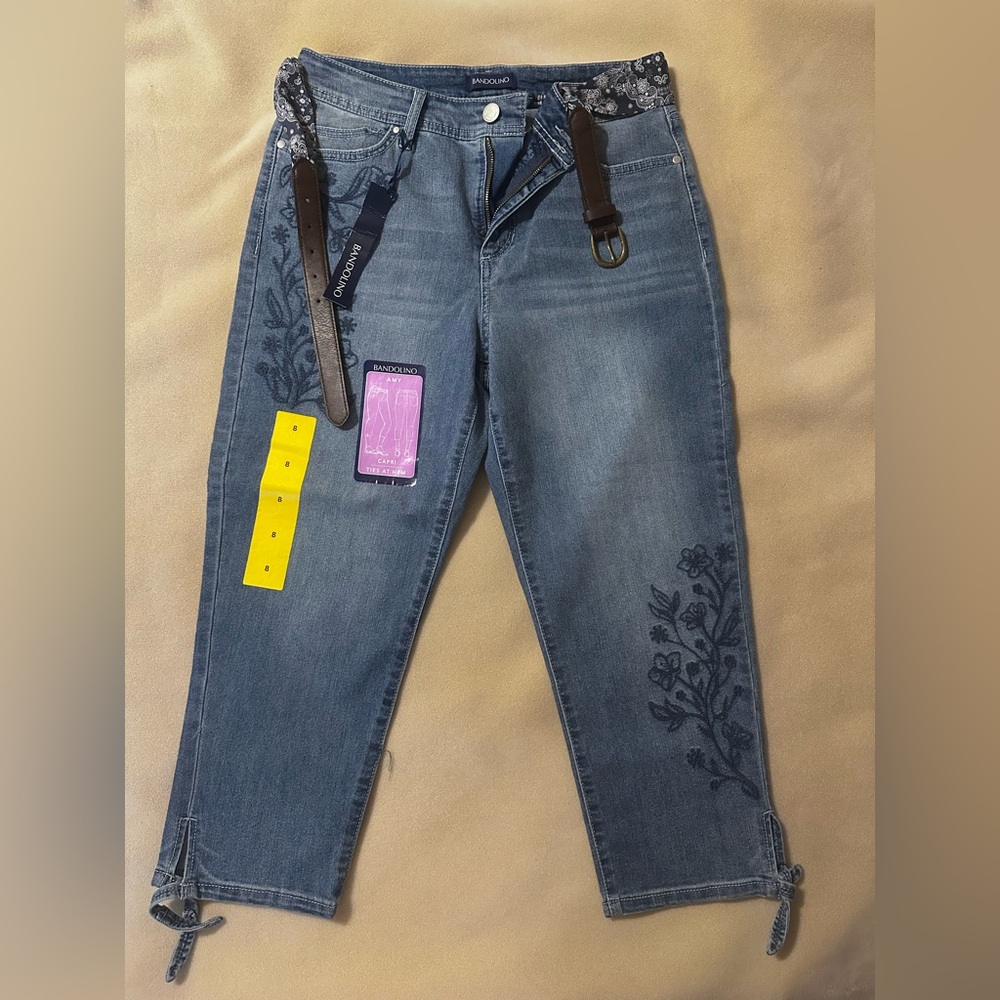 #477 Bandolino Blue Ankle Cropped Jeans